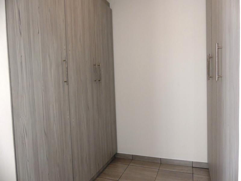 4 Bedroom Property for Sale in Golden Mile Western Cape